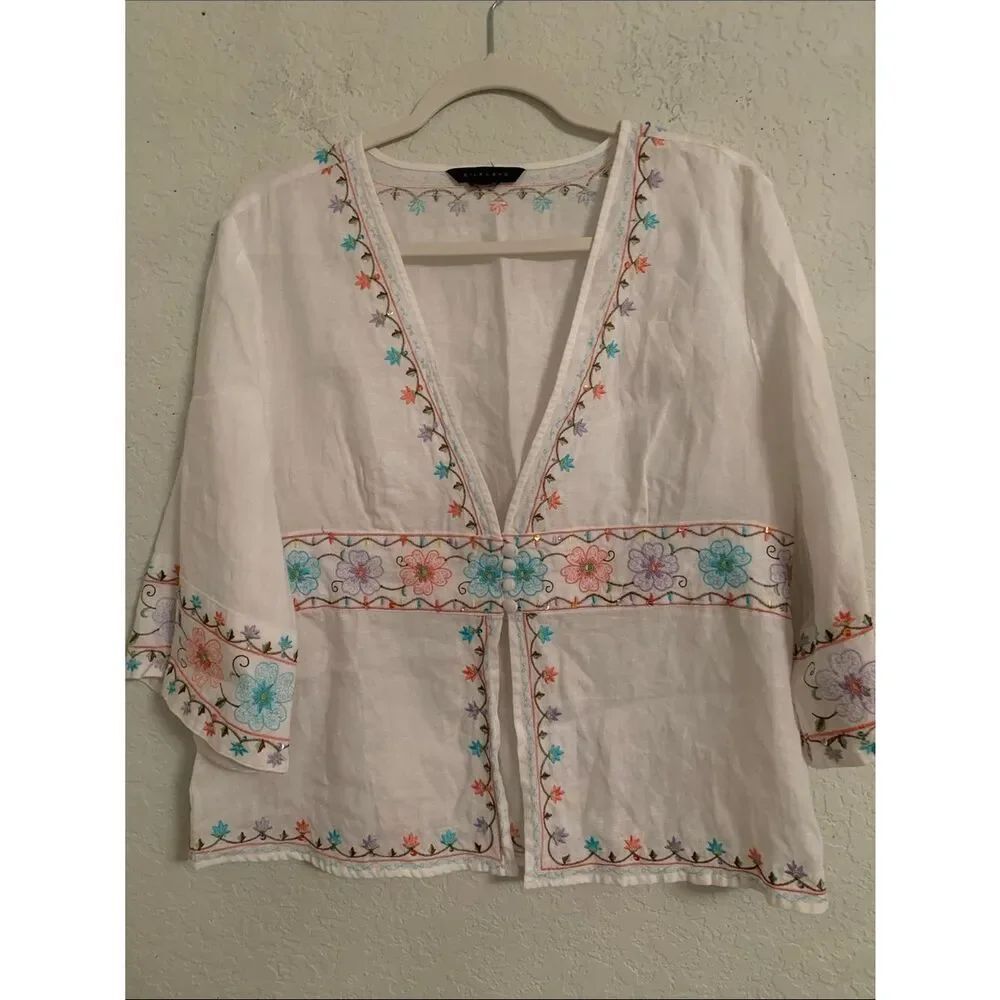 SilkLand White Embroidered Short Sleeve Lightweight Blouse Size M